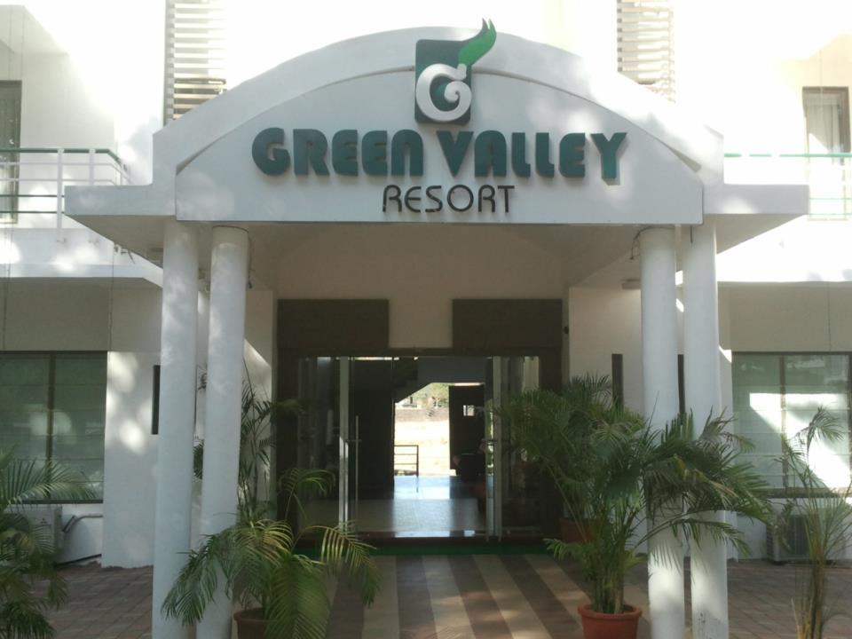 Green Valley Resort Khadoli Kültér fotó