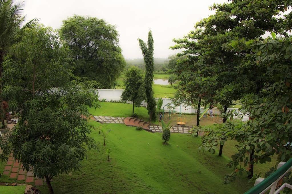 Green Valley Resort Khadoli Kültér fotó